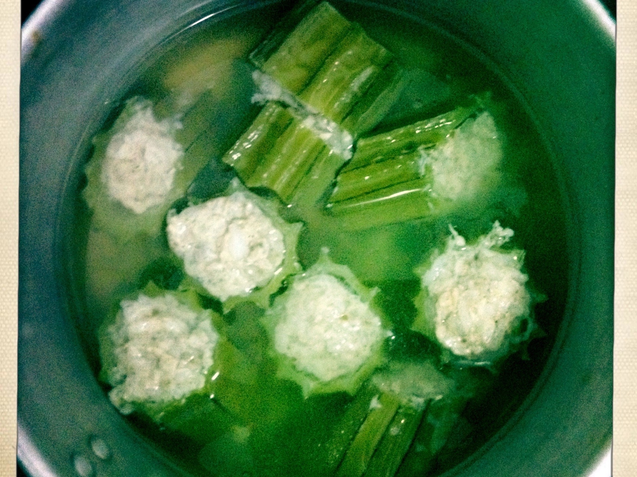 Luffa Stuffed with Meat and Rice