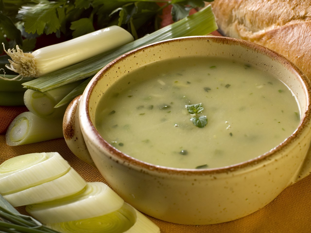 Onion Soup with Clams