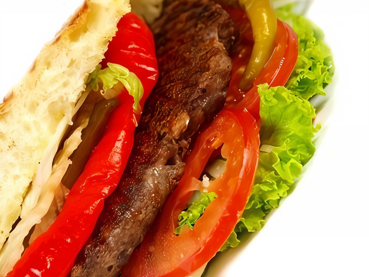 Mini Burgers in Pita with Salad and Vegetables