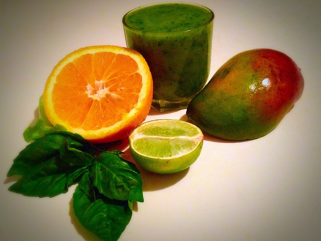 Mango Basil Smoothie