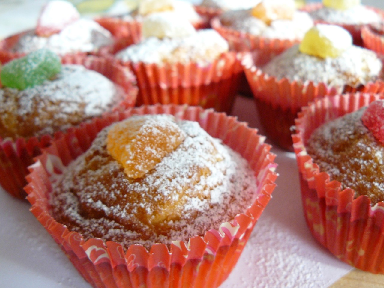 Semolina Muffins with Jam