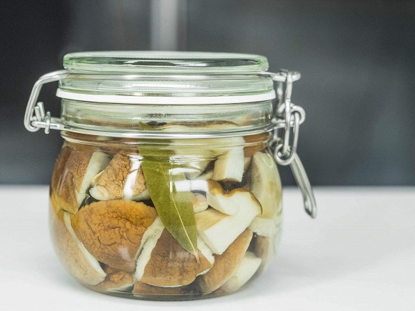 Маринованные грибы, пошаговый рецепт на ккал, фото, ингредиенты - Оксана Кузнецова
