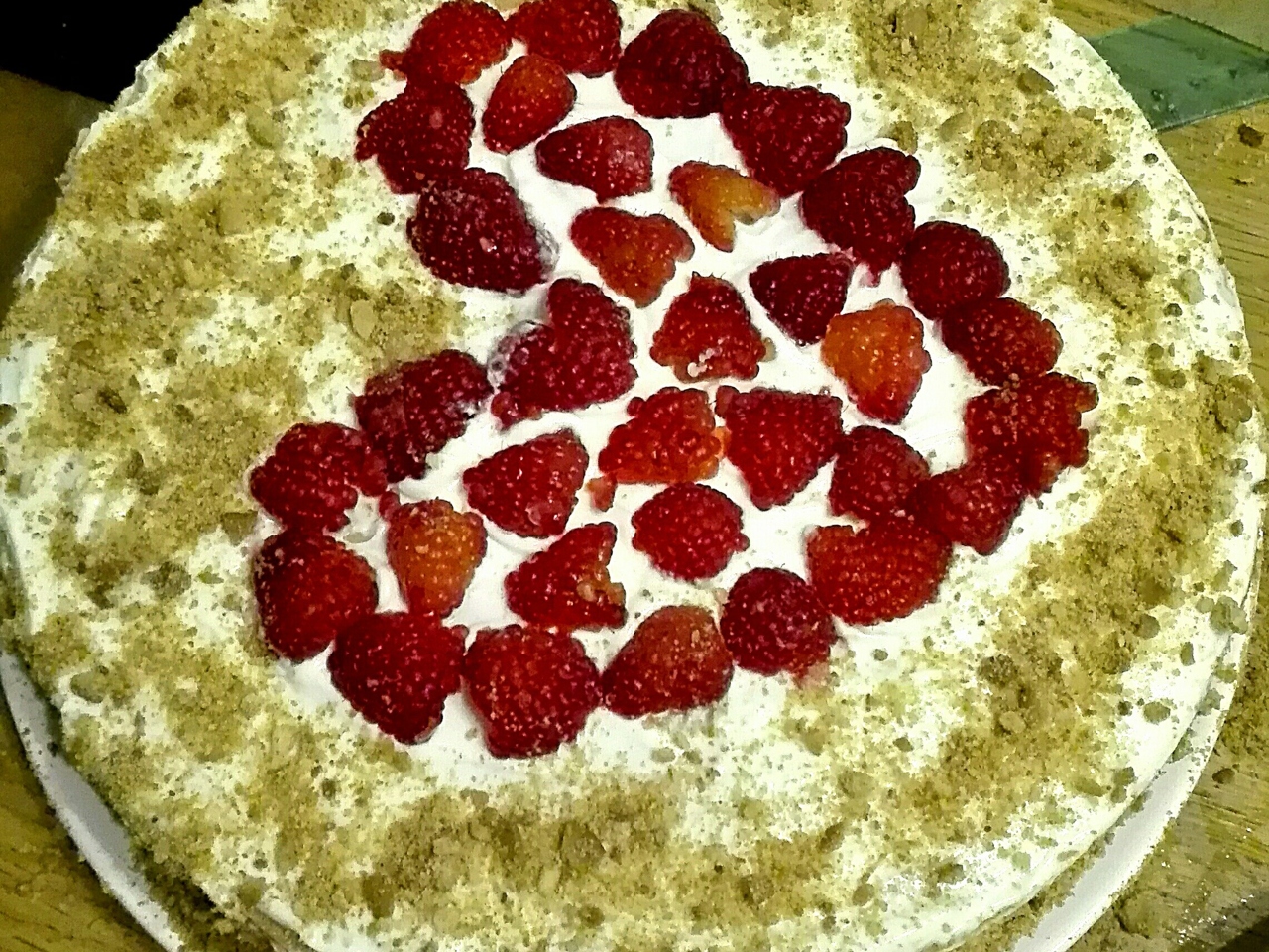 Honey Cake with Strawberries and Sour Cream