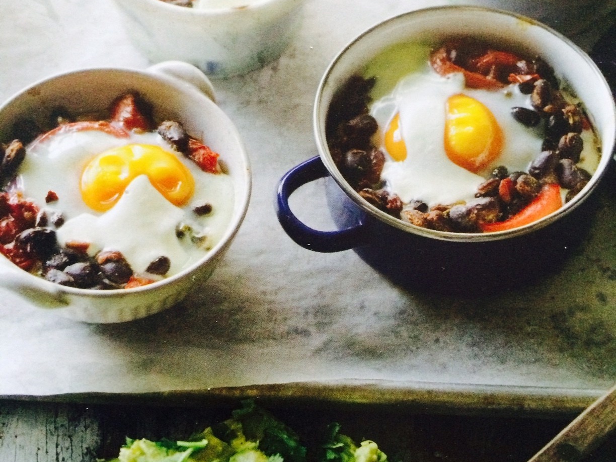 Mexican Baked Egg with Guacamole