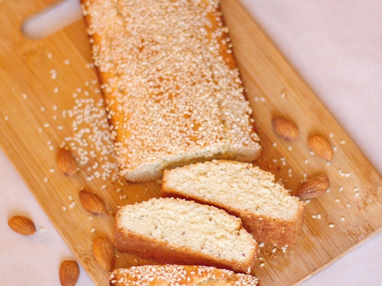 Almond Biscuits with Anise and Sesame