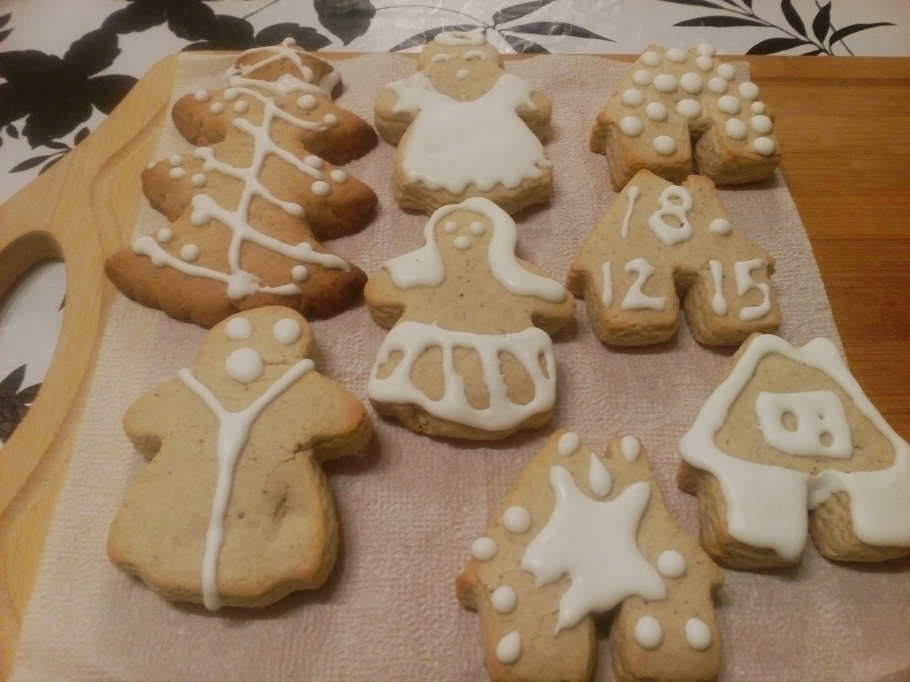 Soft Gingerbread Cookies