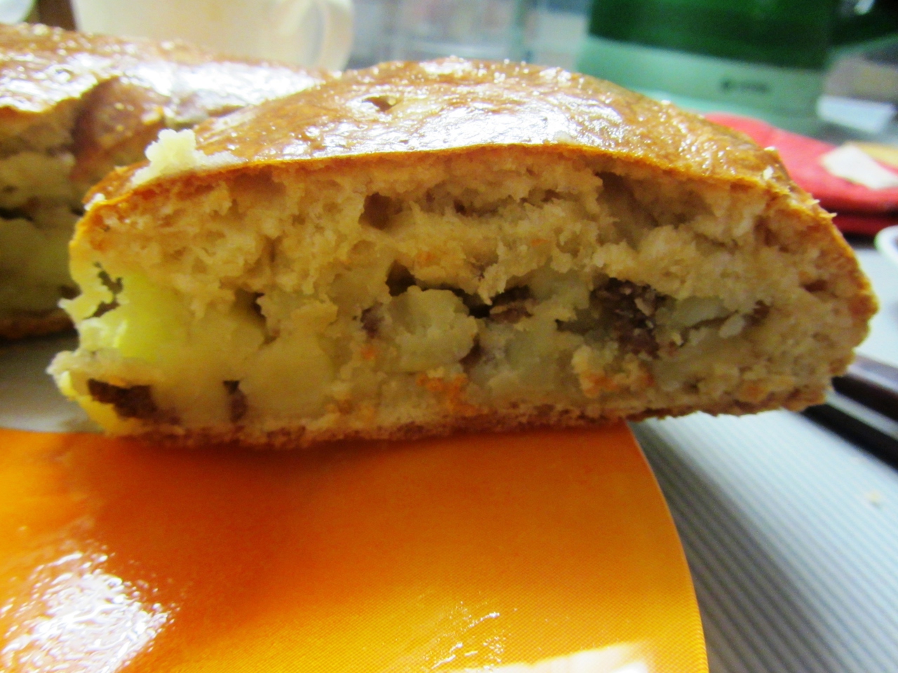 Meat Pie with Potatoes on Kefir Dough