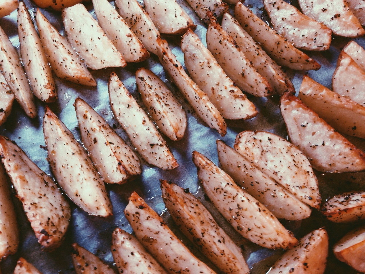 Rustic Young Potatoes with Paprika