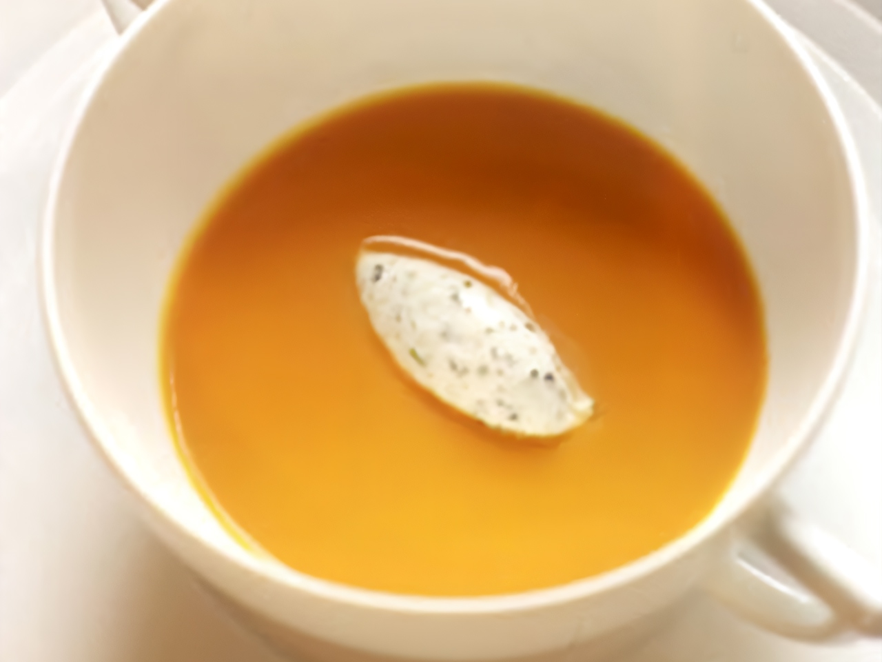 Carrot Soup Puree with Aromatic Mousse