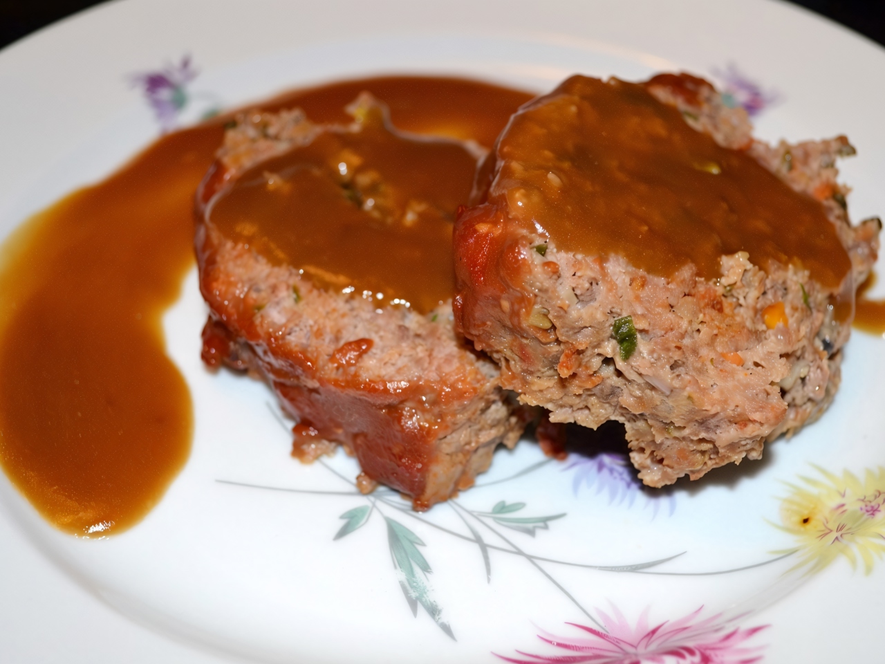 Мясной хлеб (meatloaf) с подливом