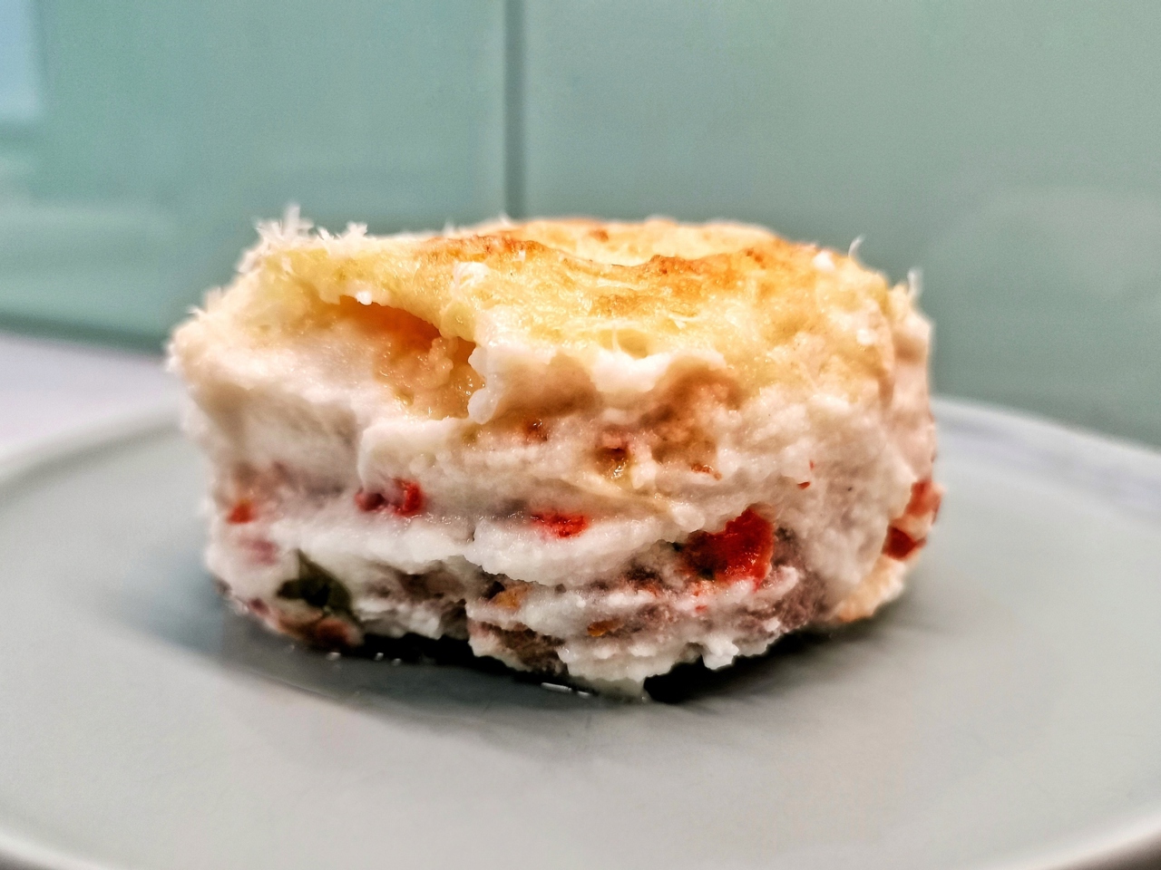 Meat Keto Pie with Cauliflower