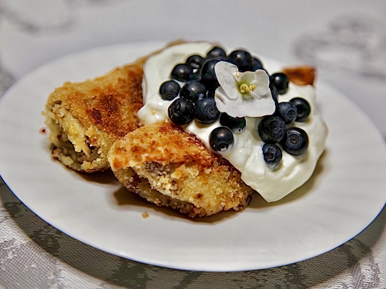 Crepes with Cottage Cheese and Banana