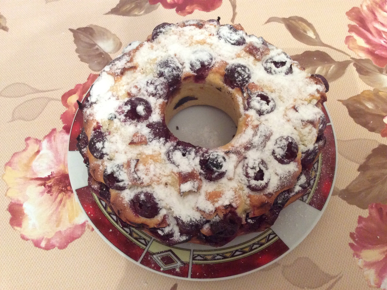 Sliced Cherry Pie