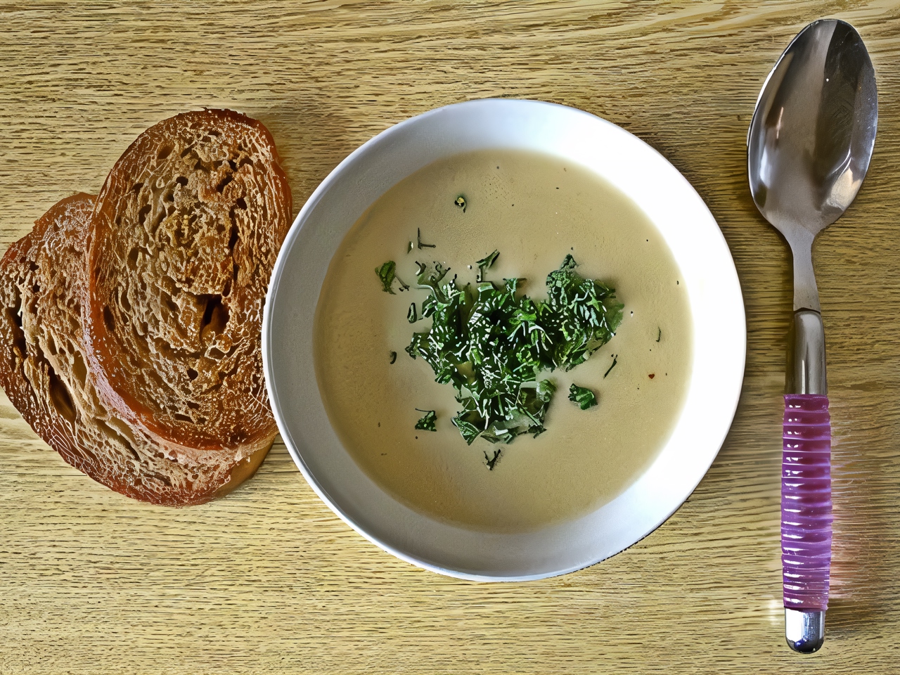 Tender Garlic Cream Soup