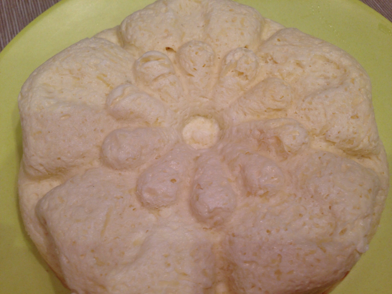 Low-Calorie Cottage Cheese and Apple Pudding
