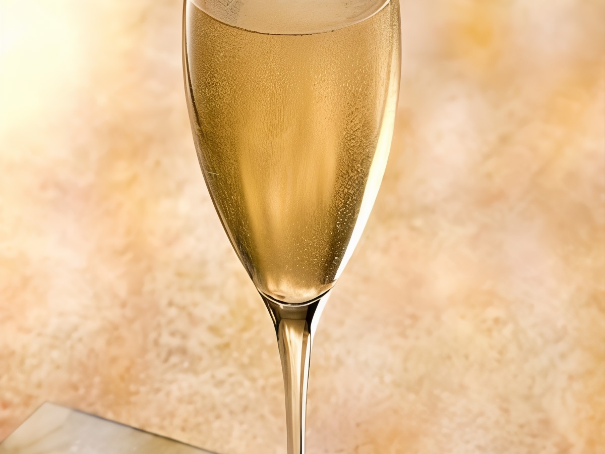 New Year's Pear Cocktail with Champagne and Lime