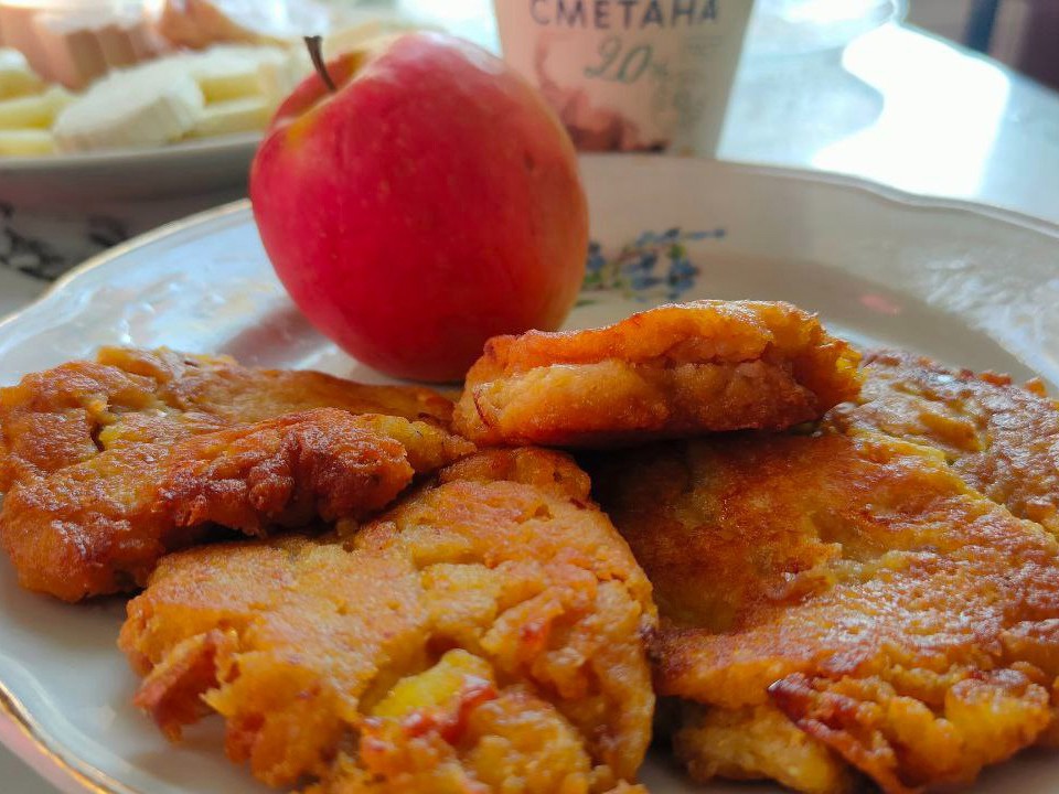 Apple Pancakes with Kefir
