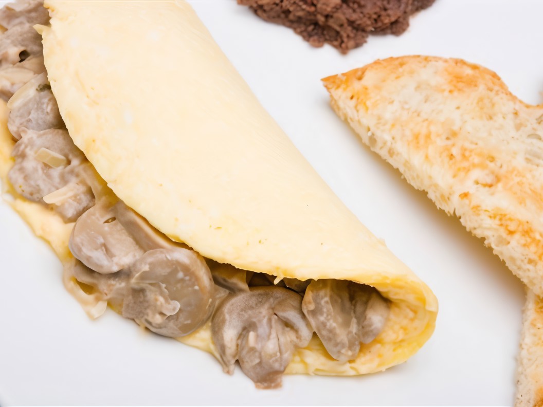 Omelet with Mushroom Sauce