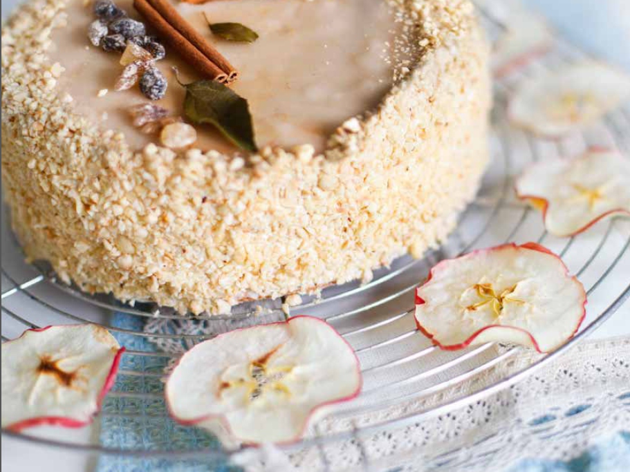 Nut Cake with Caramelized Apples