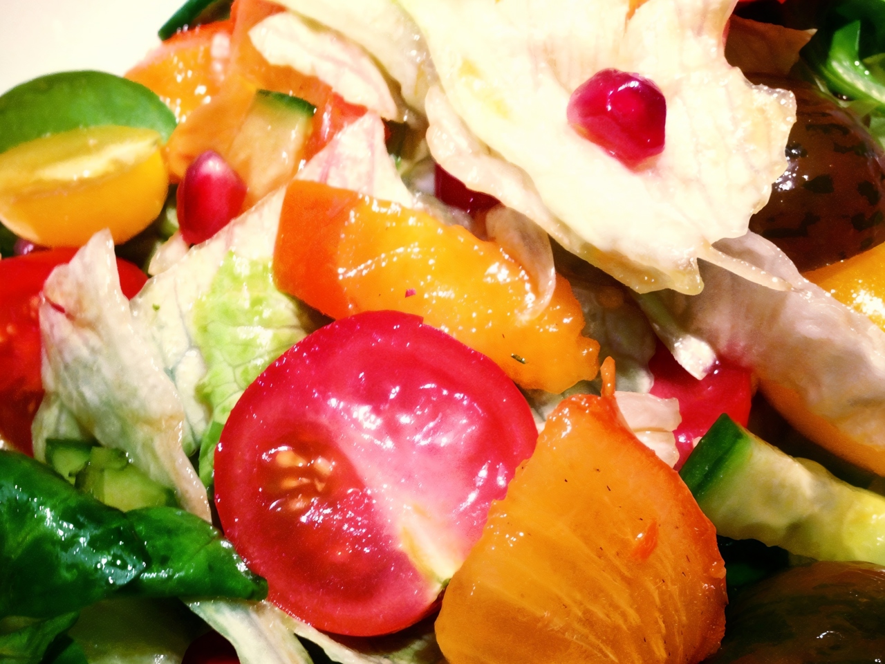 Vegetable Salad with Persimmon
