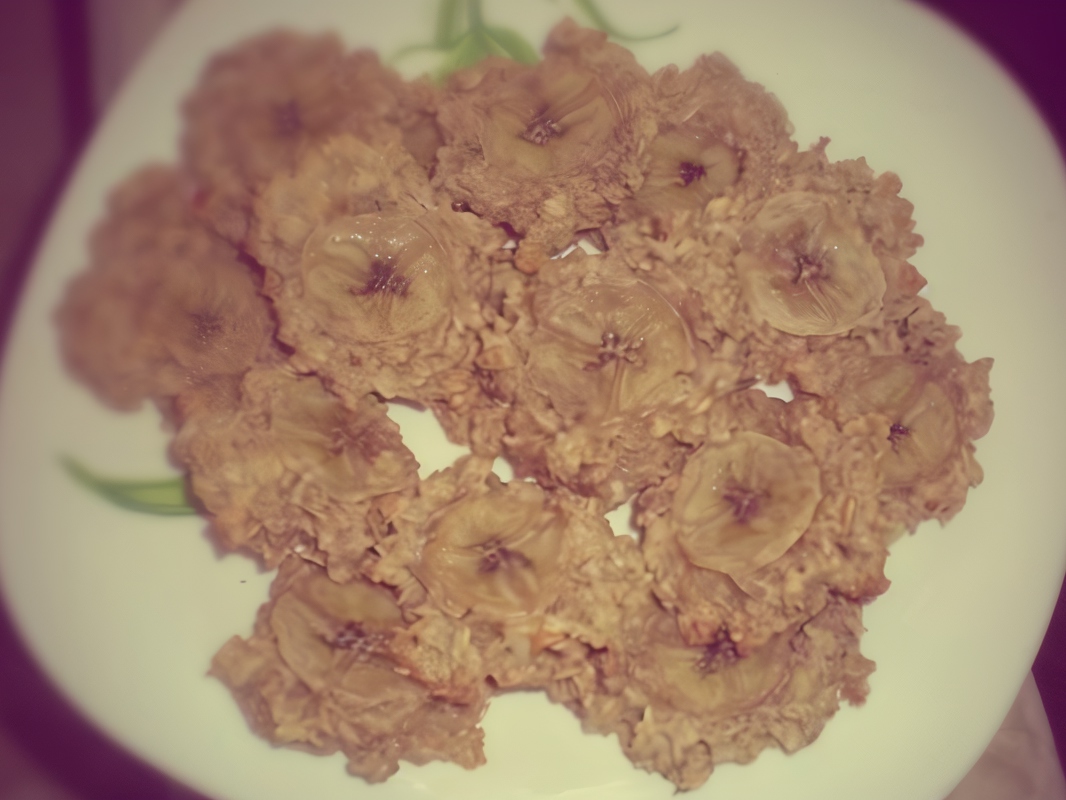 Oatmeal Cookies with Bananas