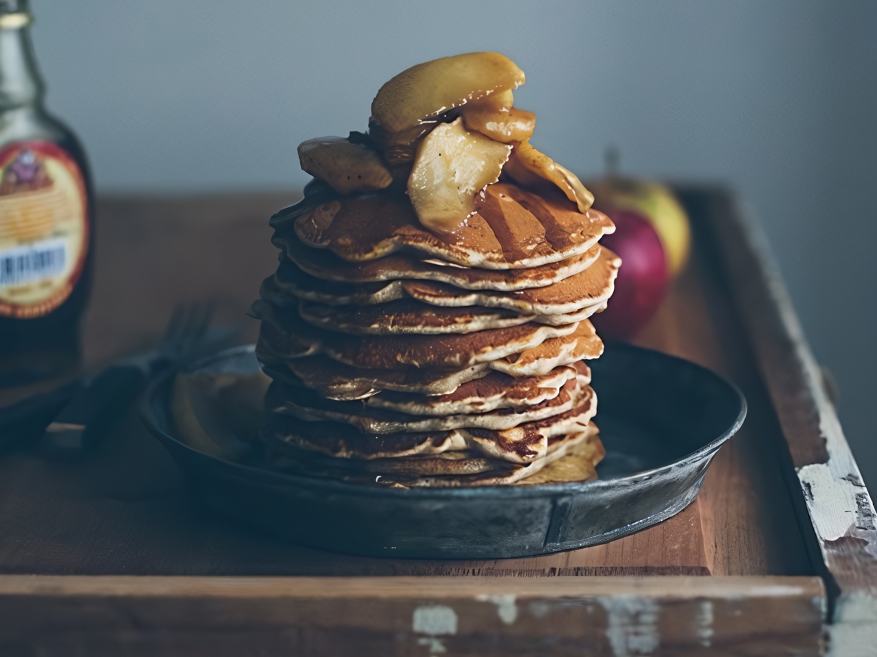 Pancakes with Apples, Cinnamon, and Maple Syrup