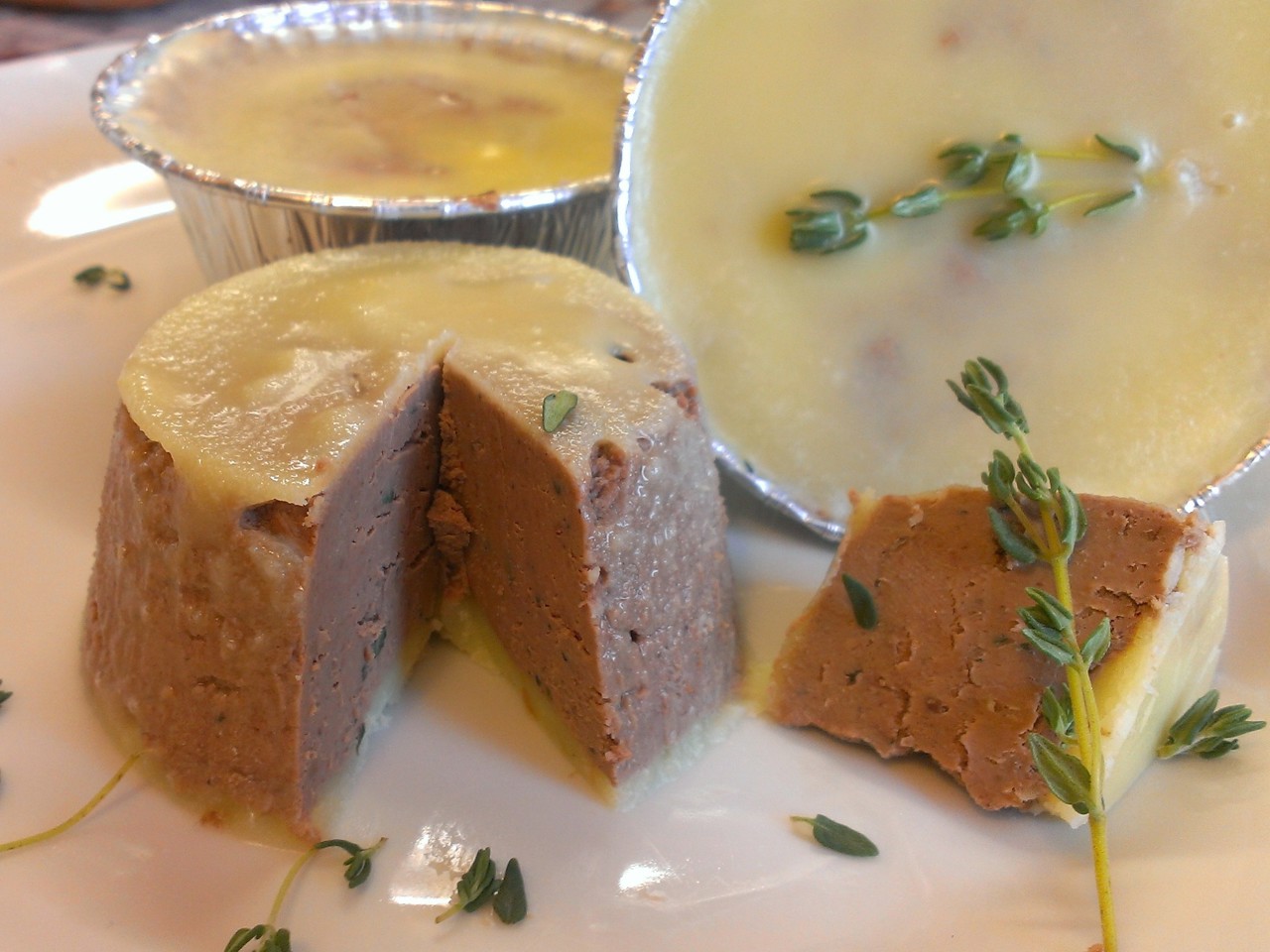 Chicken Liver Pâté with Thyme and Brandy