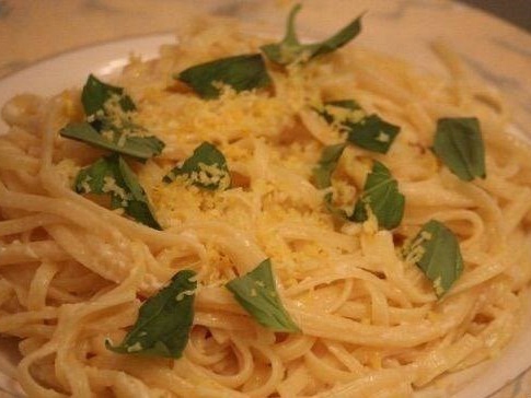 Pasta with Lemon Sauce