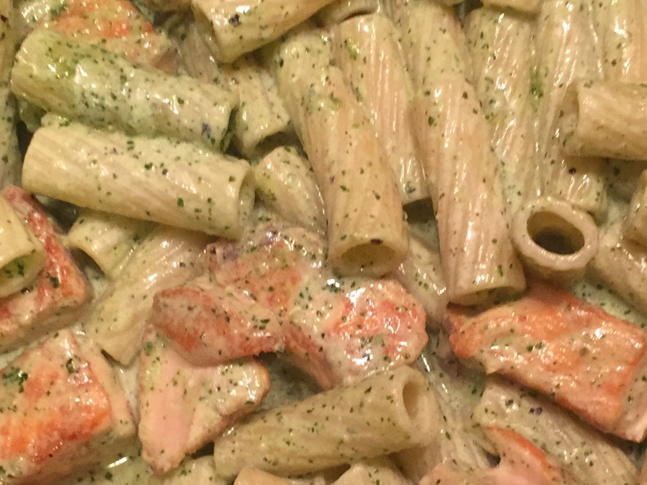 Pasta with Salmon in Creamy Pesto Sauce
