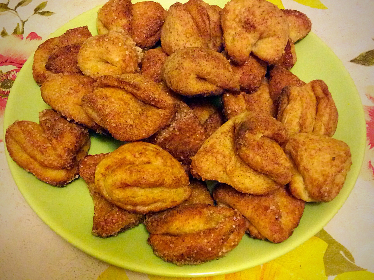Cottage Cheese Cookies with Honey and Cinnamon