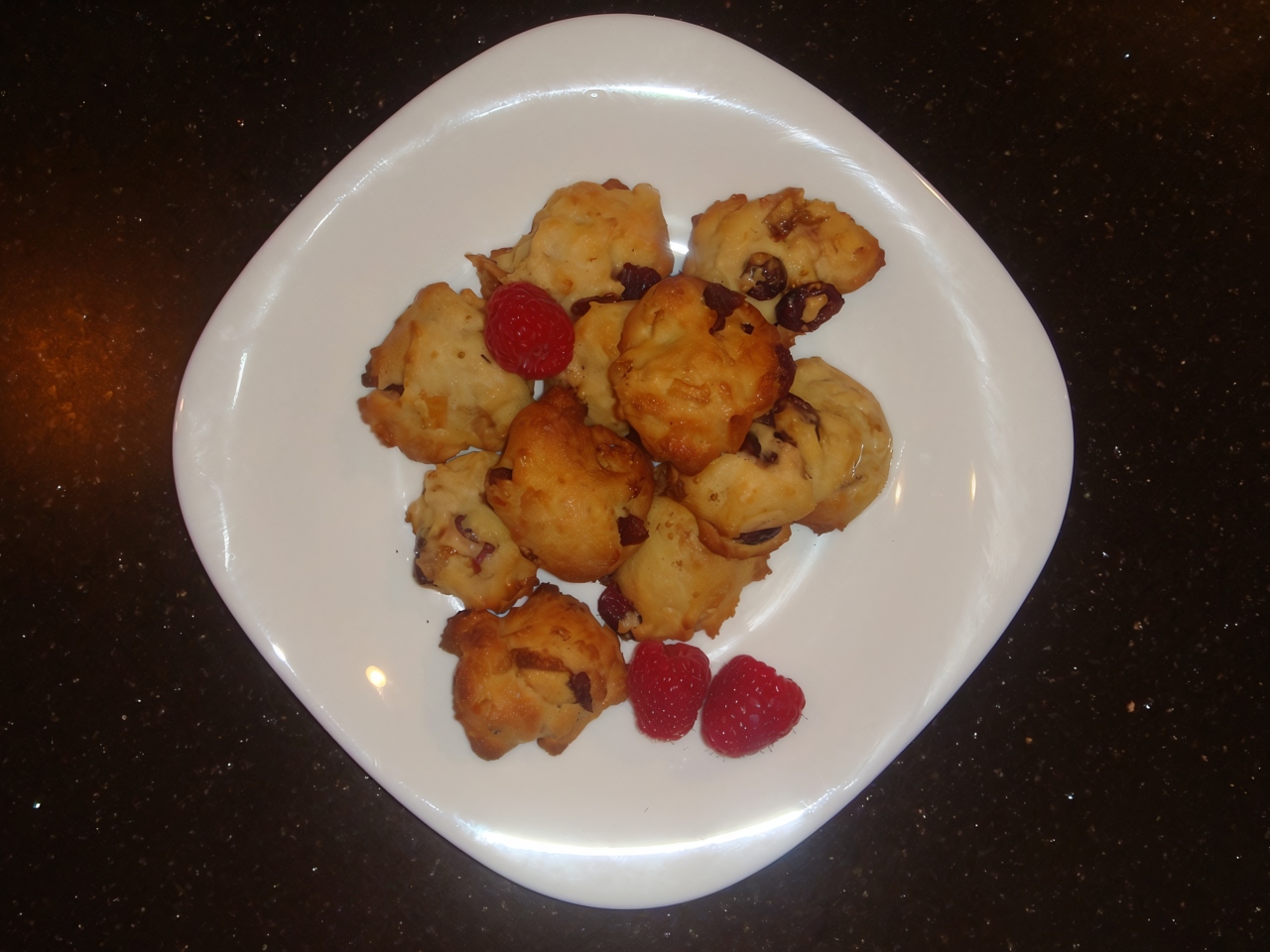 Cookies with Dried Fig and Dried Cranberry