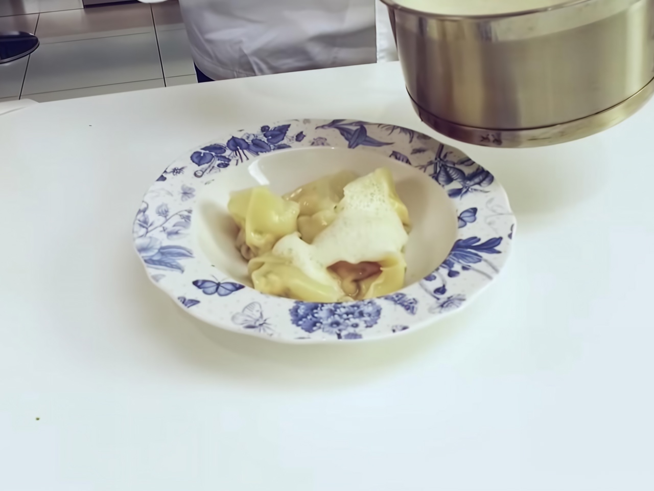 Dumplings with Salmon and Birch Sap Sauce