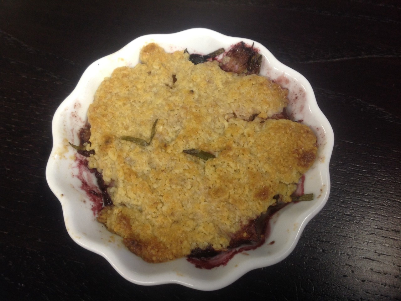 Peach and Blueberry Crumble