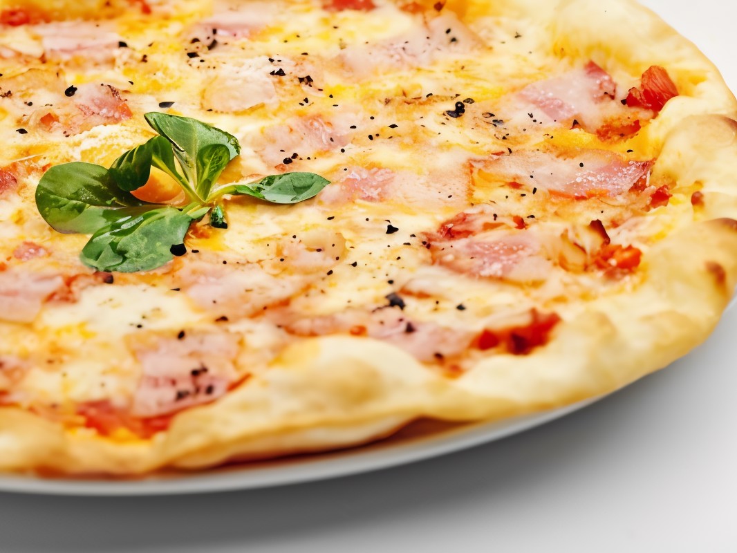 Pizza with Pork under Sauce