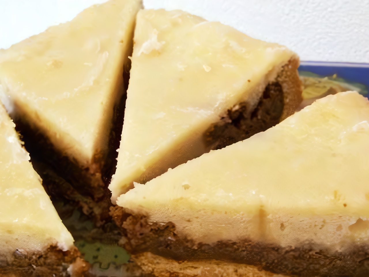 Walnut Pie with Lemon Glaze