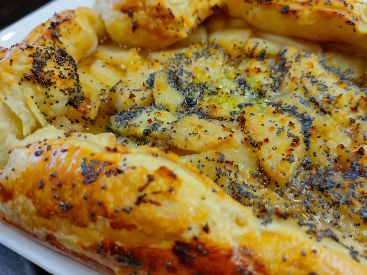 Pear and Poppy Seed Pie