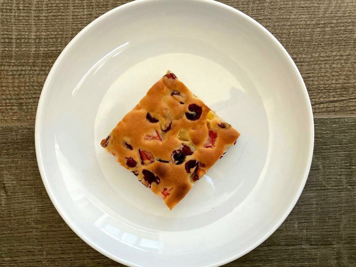 Peach and Dried Cranberry Pie