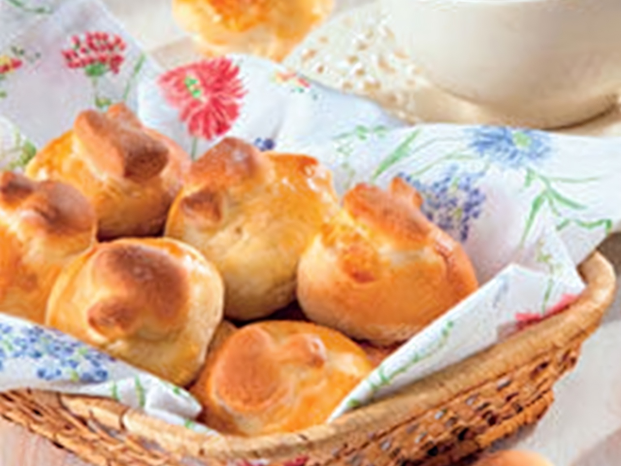 Pies with Ham and Mushrooms