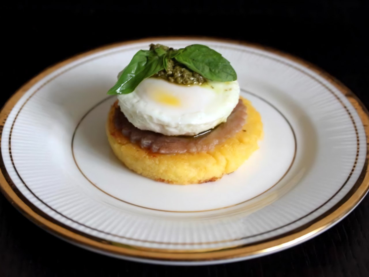 Polenta with Tuna, Poached Egg, and Pesto Sauce
