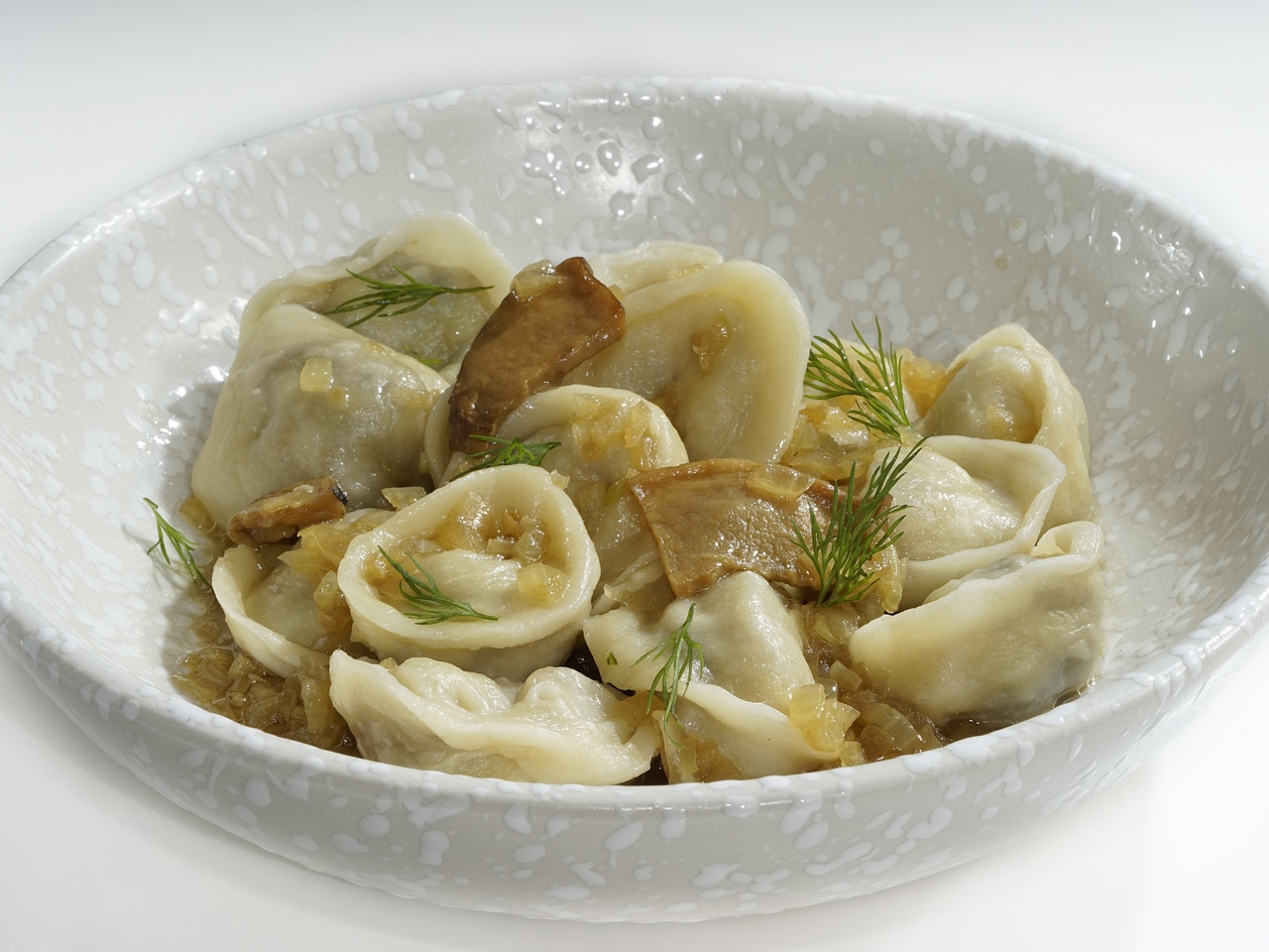 Vegan Dumplings with Mushrooms and Potatoes