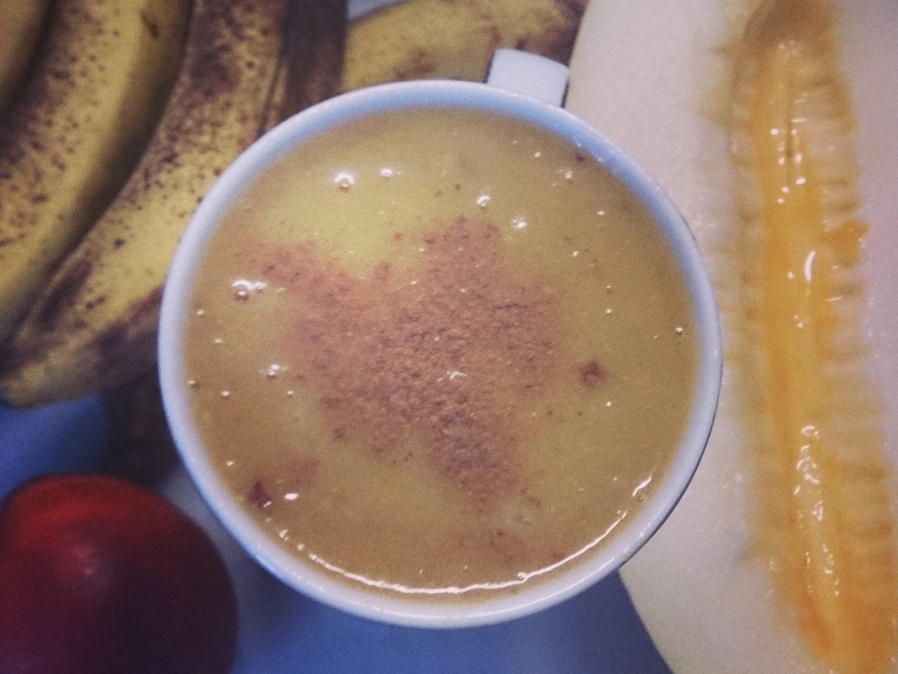 Spicy Smoothie with Banana, Melon, and Nectarine