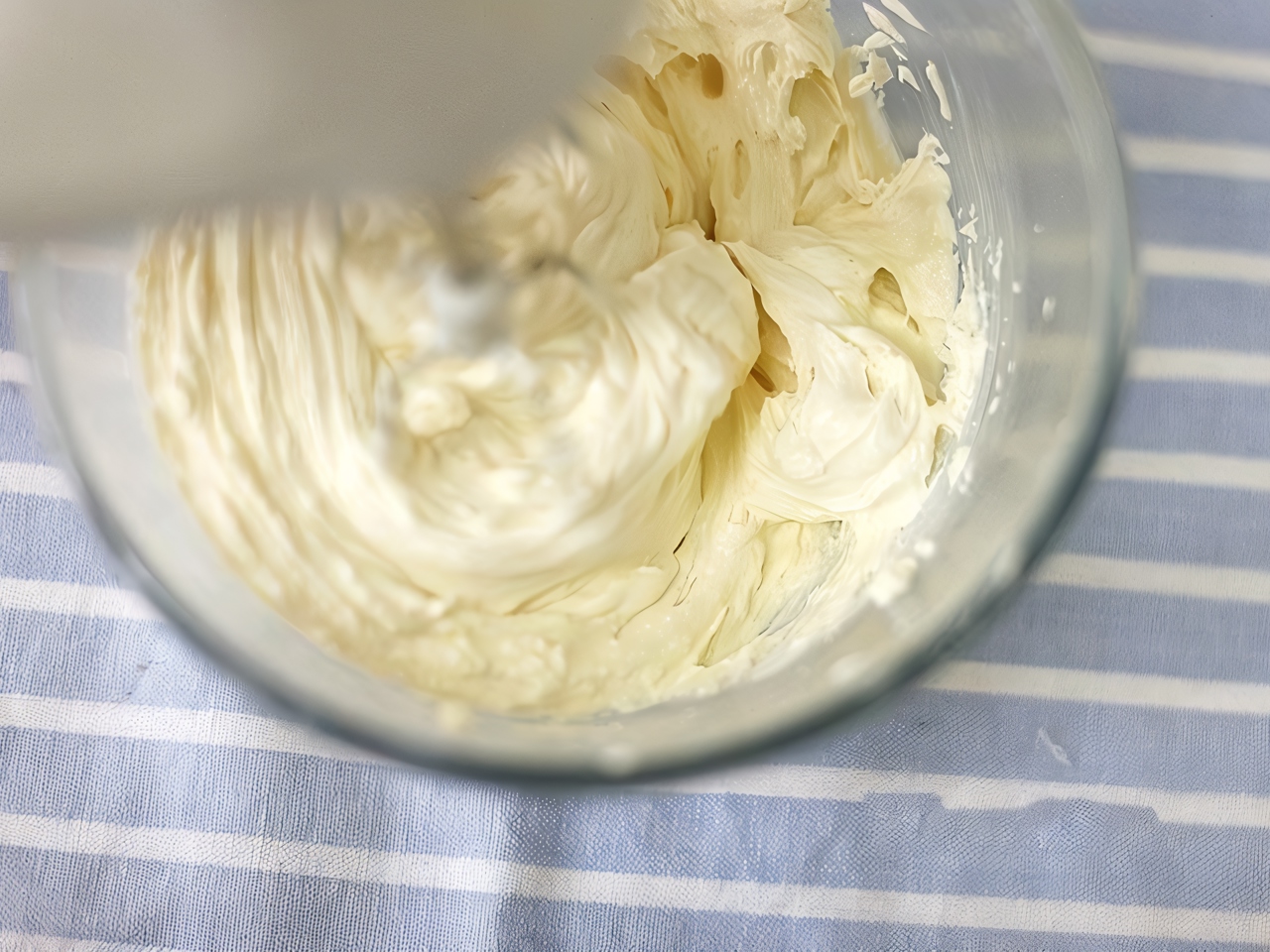 Simple Thick Cottage Cheese Cream