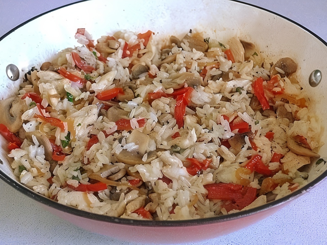 Jasmine Rice with Vegetables and Chicken