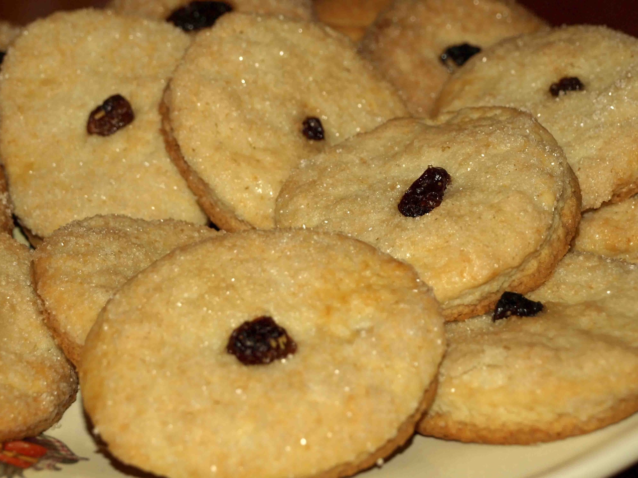 Christmas Cottage Cheese Cookies with Raisins