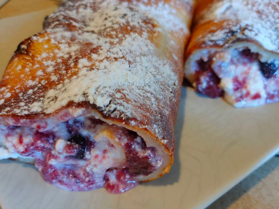 Finnish Pancake Roll with Cottage Cheese Filling