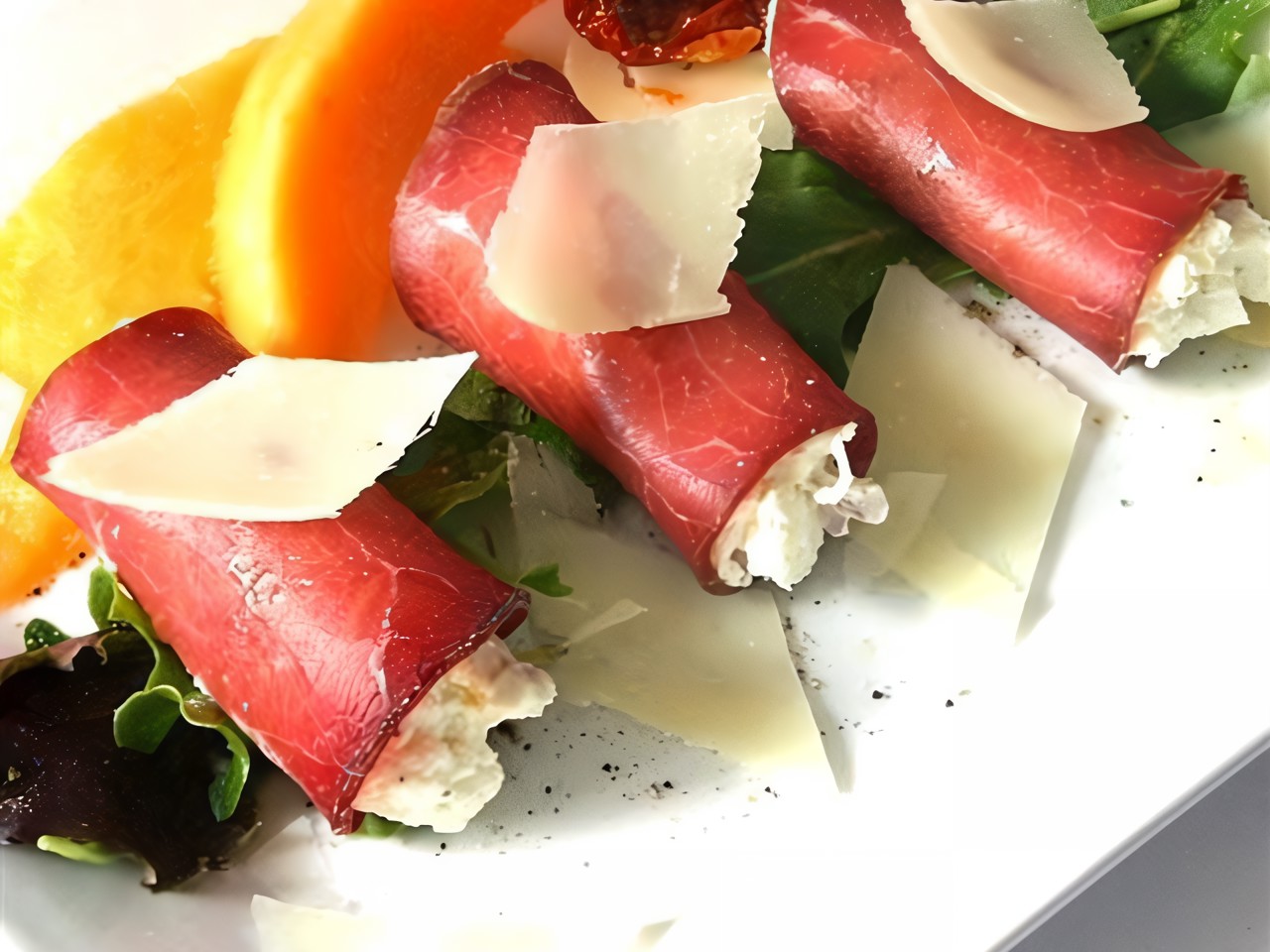 Bresaola Rolls with Goat Cheese