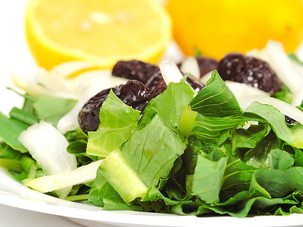Fennel and Radicchio Salad with Lemon-Onion Dressing