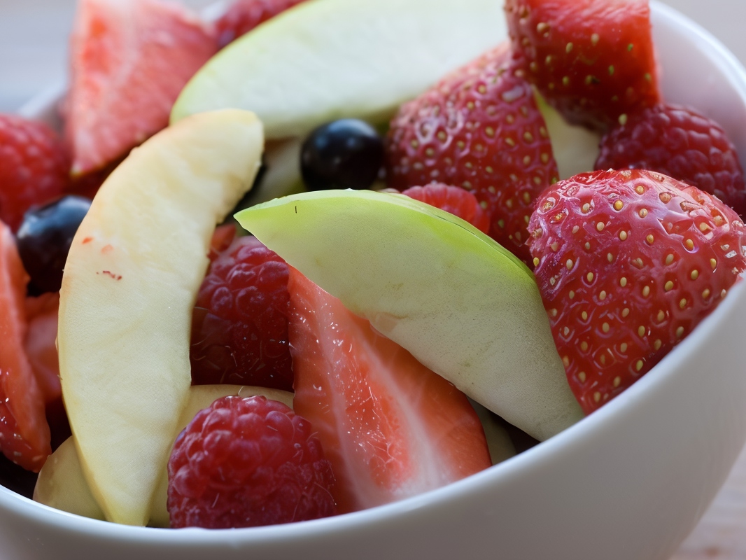 Berry and Apple Salad with Honey-Mint Dressing