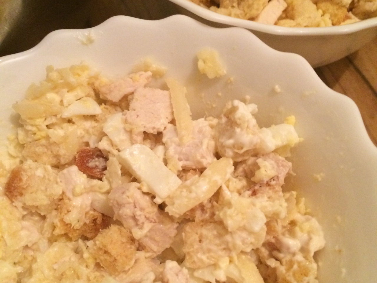 Chicken Salad with Cheese and Croutons