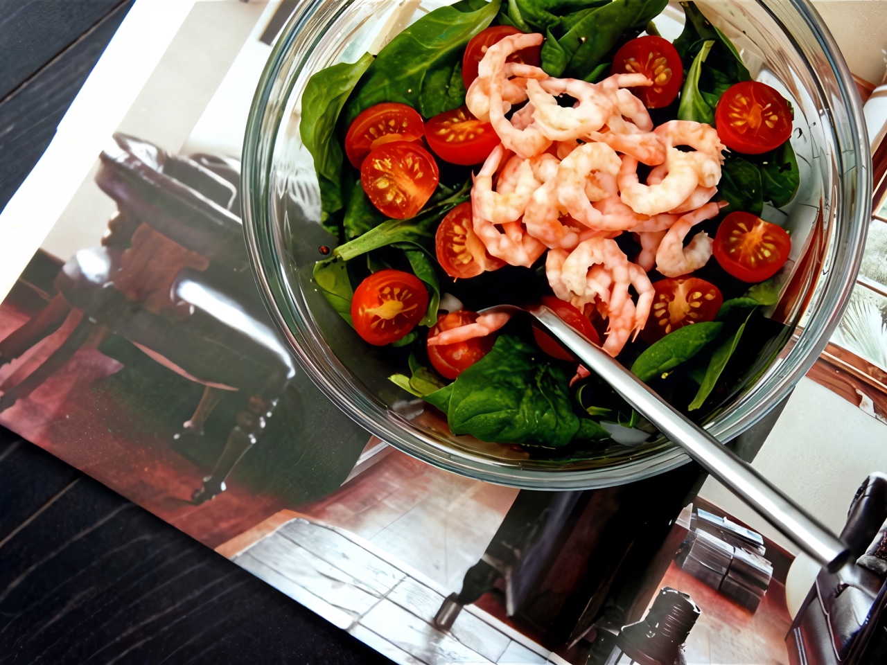 Spinach and Shrimp Salad